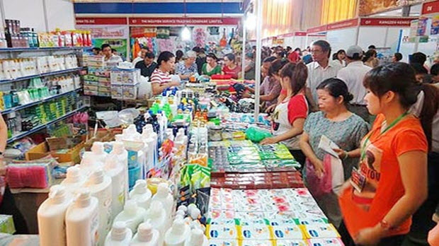 “Bão” hàng hóa từ ASEAN đổ bộ, nhiều doanh nghiệp Việt điêu đứng